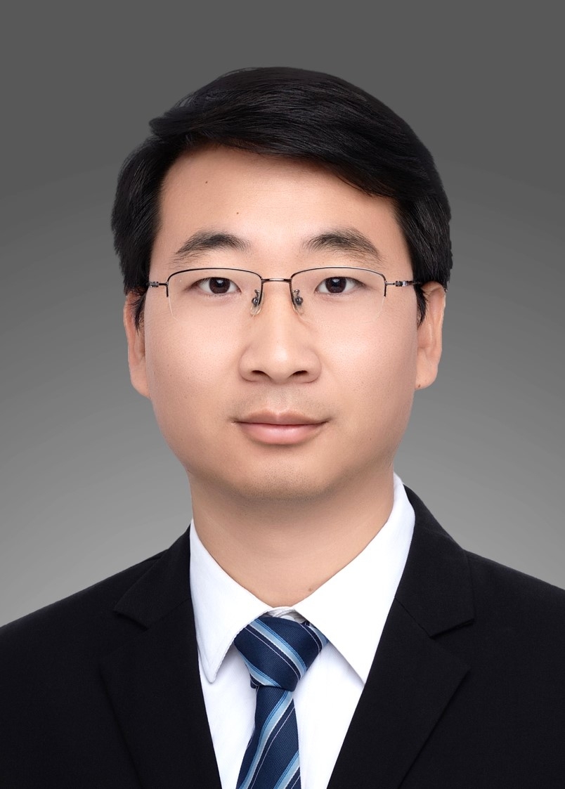 王占龙